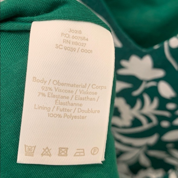 Lovely Boden spring/summer sleeveless midi dress in green and white. - Picture 3 of 5